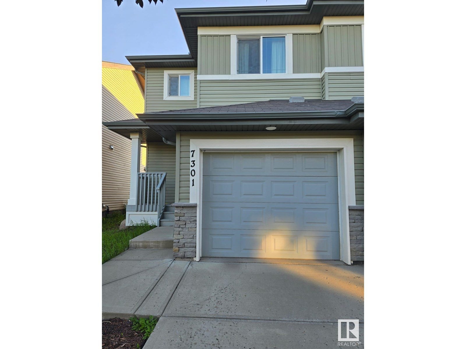 7301 Armour Cr Sw, Edmonton