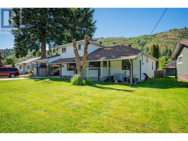 840 9th Avenue, Montrose