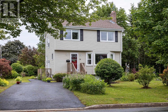 38 Lawson Avenue, Dartmouth