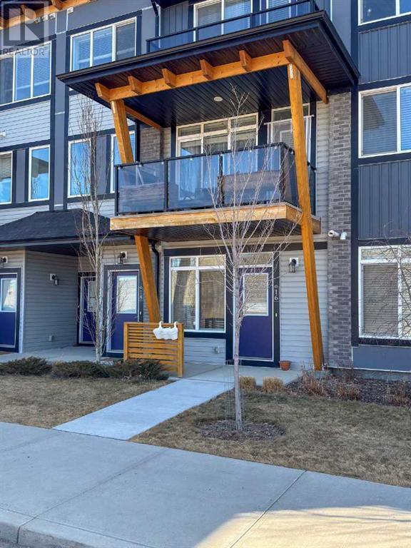16 Savanna Passage Ne, Calgary
