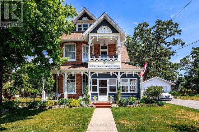 42 Oak Street, Kawartha Lakes (fenelon Falls)