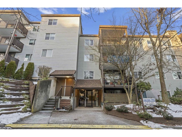 G08 10698 151a Street, Surrey