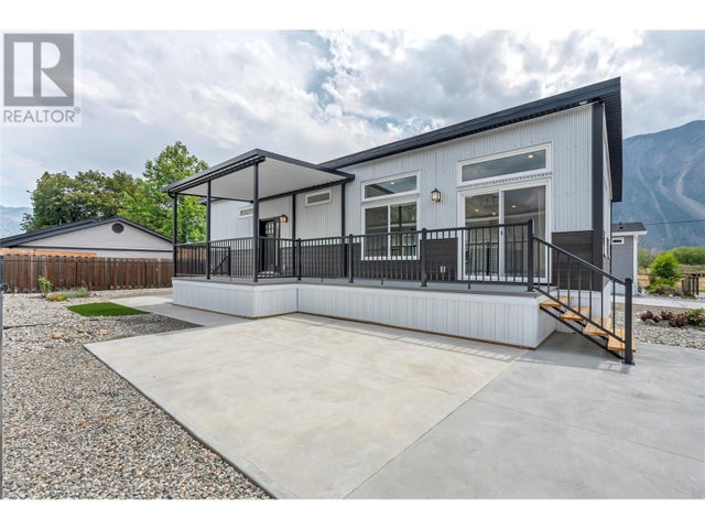 1118 Middle Bench Road Unit# 10, Keremeos