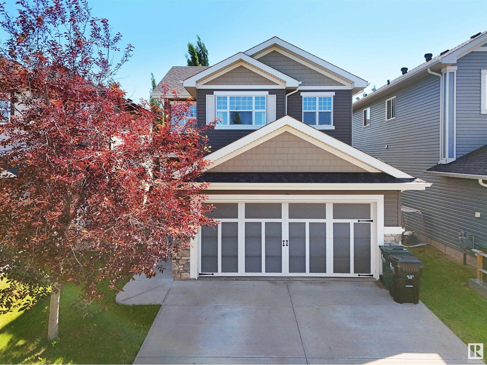 7733 Ellesmere Ln, Sherwood Park