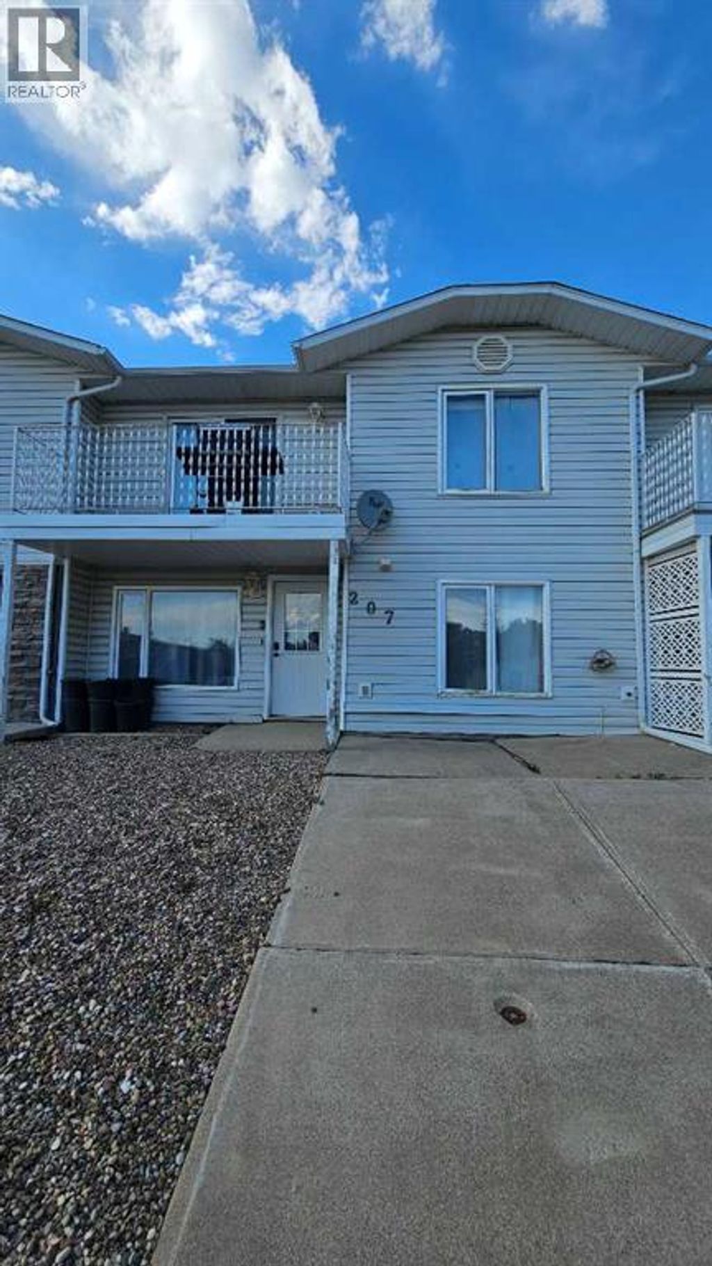 207 Centre Avenue Ne, Milk River
