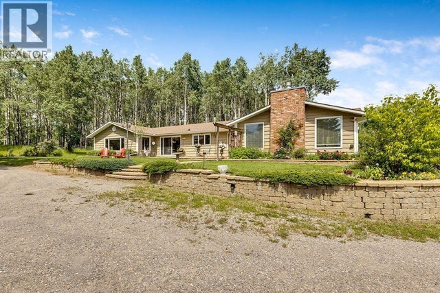 98 Saddle Road, Rural Rocky View County