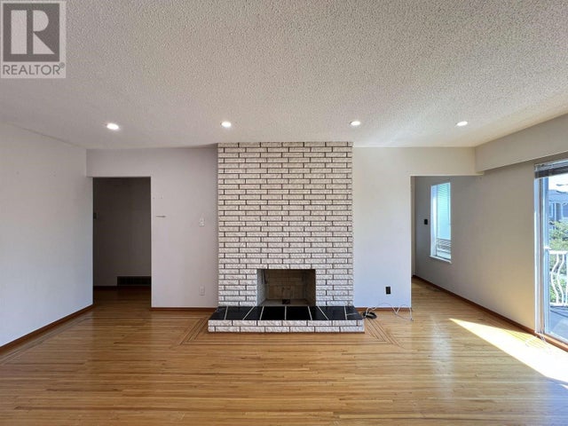 235 E 62nd Avenue, Vancouver