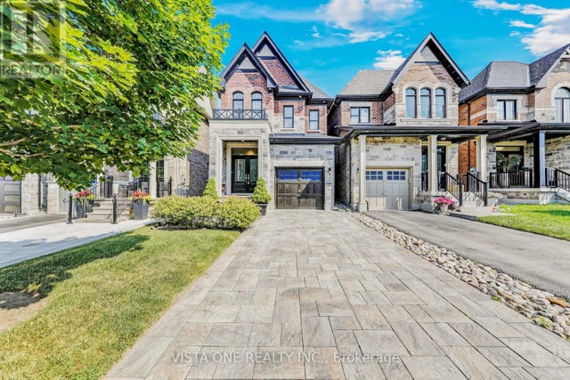 26 Zenith Avenue, Vaughan (kleinburg)