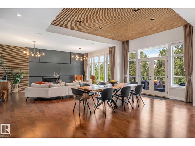 699 Howatt Dr Sw, Edmonton