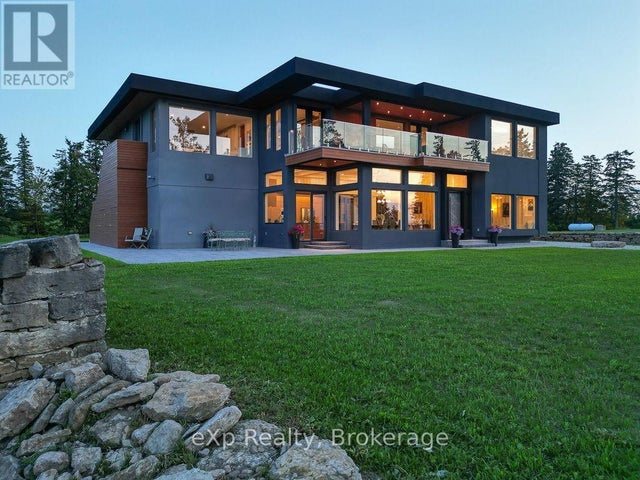 689360 18th Side Road, Blue Mountains