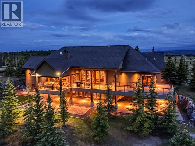 264390 Forestry Trunk Road, Rural Rocky View County