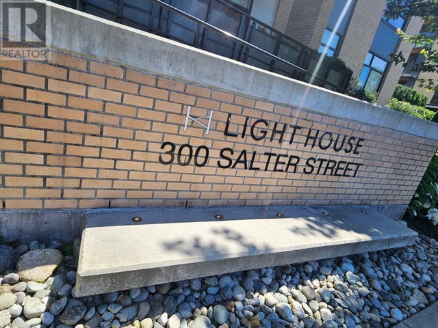 102 300 Salter Street, New Westminster