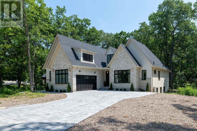 10099 Pinery Bluffs Road, Lambton Shores (grand Bend)