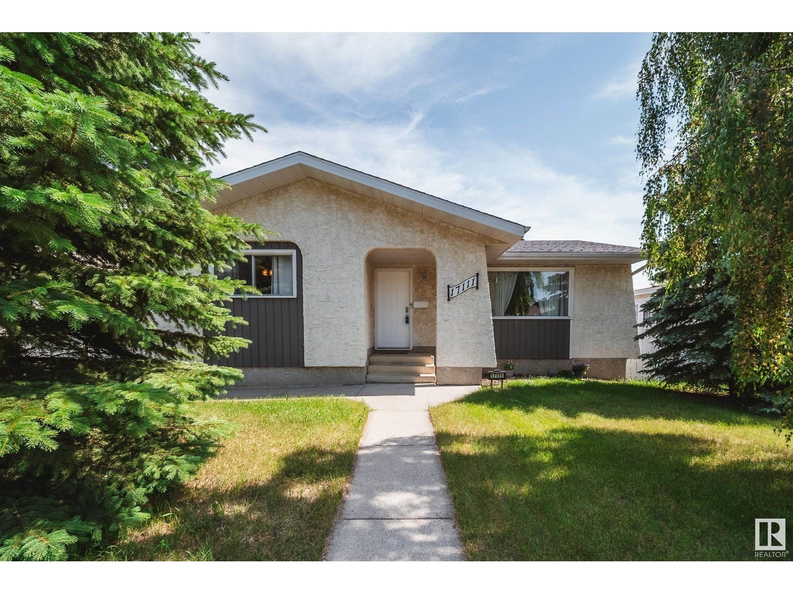 17111 110 St Nw, Edmonton