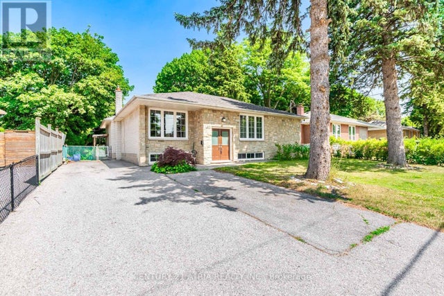 460 Balkan Road, Richmond Hill (crosby)