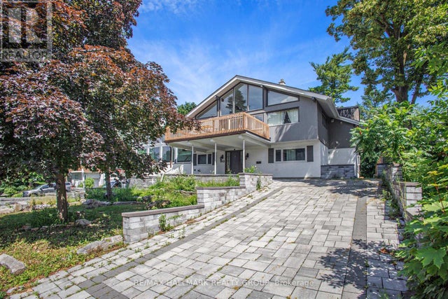 1053 Chelsea Drive, Ottawa