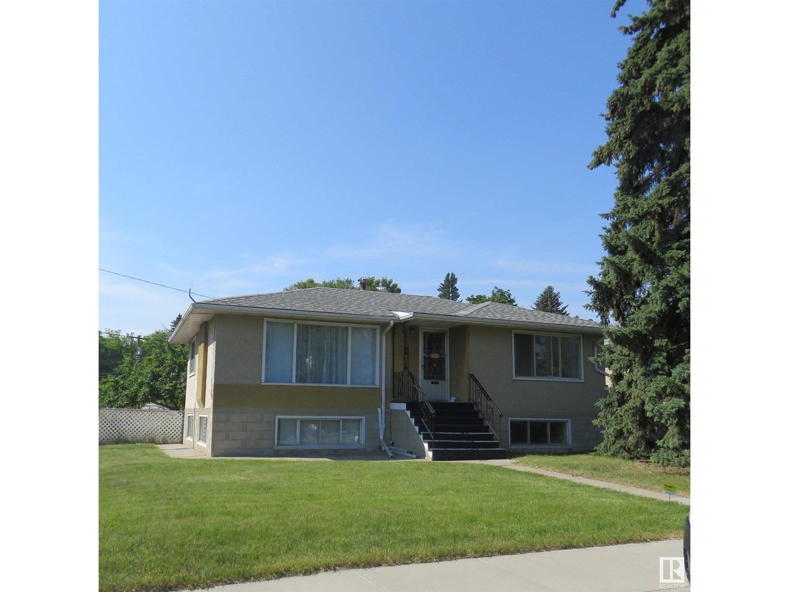 13719 118 Av Nw, Edmonton