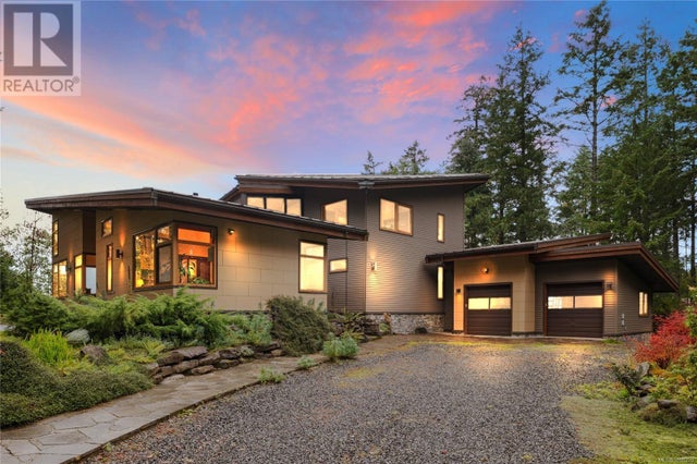 4985 Aho Rd, Ladysmith