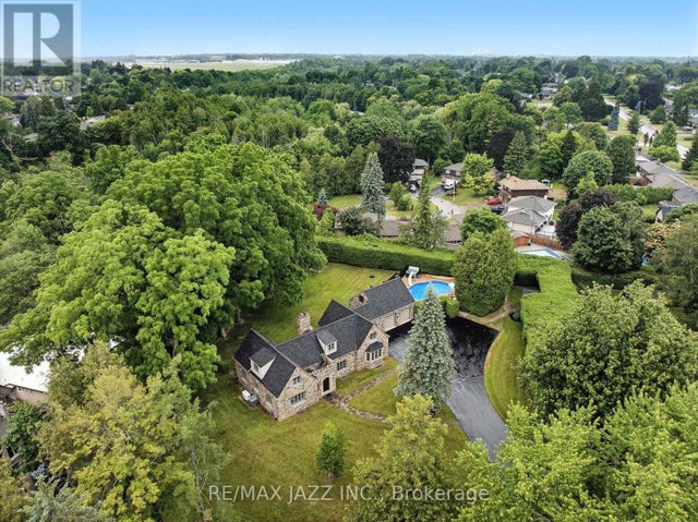 690 Bessborough Drive, Oshawa (centennial)