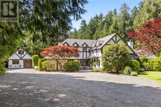 2534 Island Hwy W, Qualicum Beach