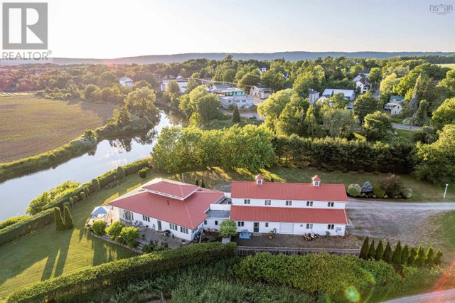 9878 Main Street, Canning