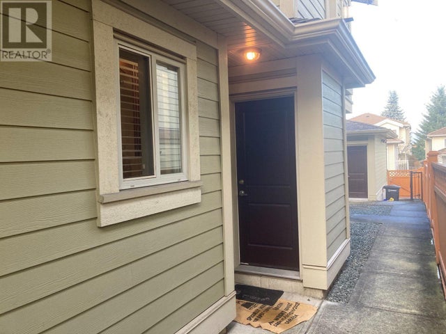 Garden 5973 Woodsworth Street, Burnaby