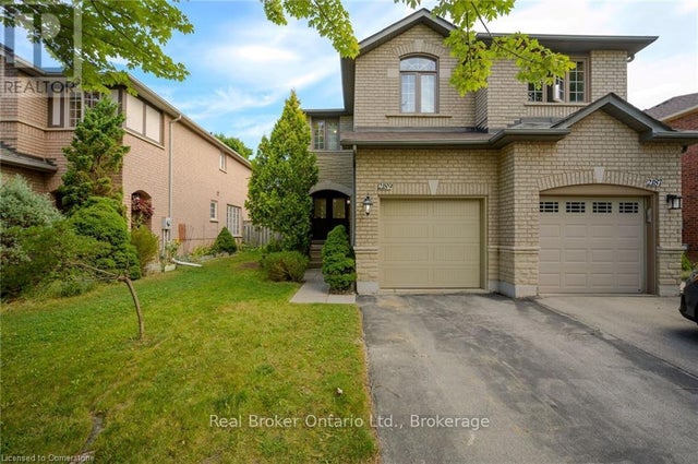 2189 Shorncliffe Boulevard, Oakville (wm Westmount)