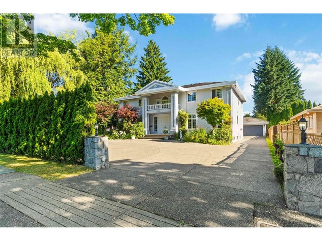 7483 Government Road, Burnaby