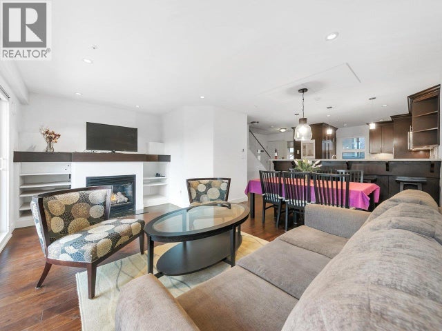 204 3788 W 10th Avenue, Vancouver