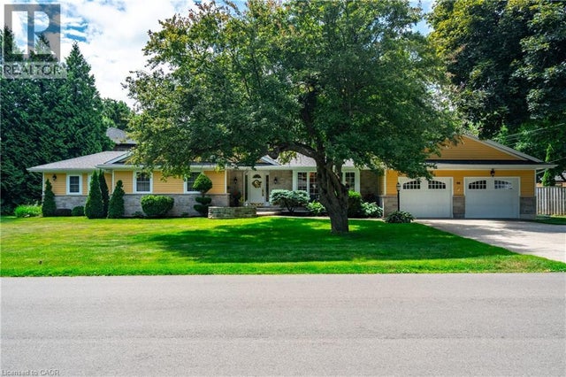 98 Hadley Drive, Ancaster