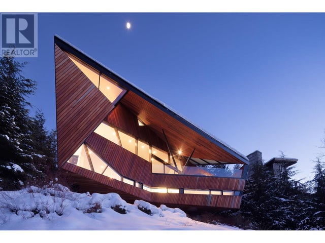 3801 Sunridge Place, Whistler