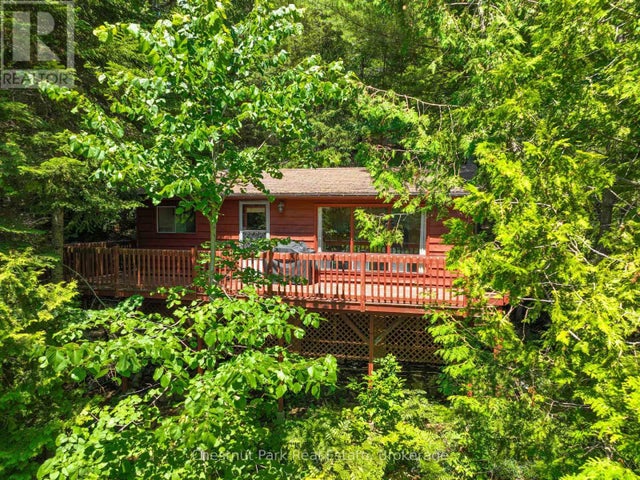 1054 10 Deewood Drive, Muskoka Lakes (watt)