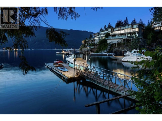 4995 Robson Road, Belcarra