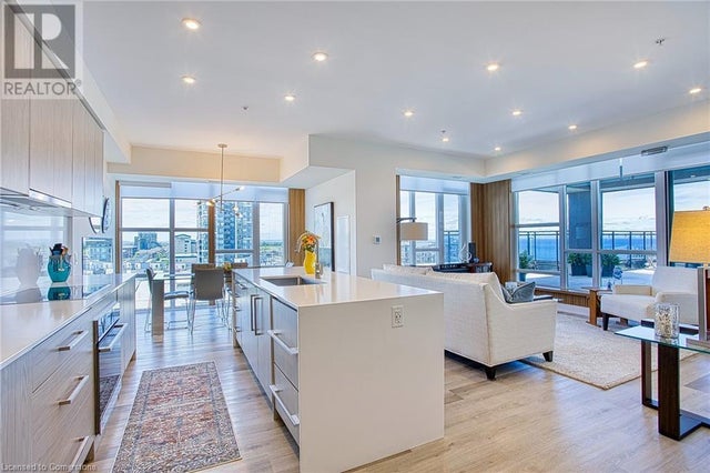 16 Concord Place Unit# 707, Grimsby