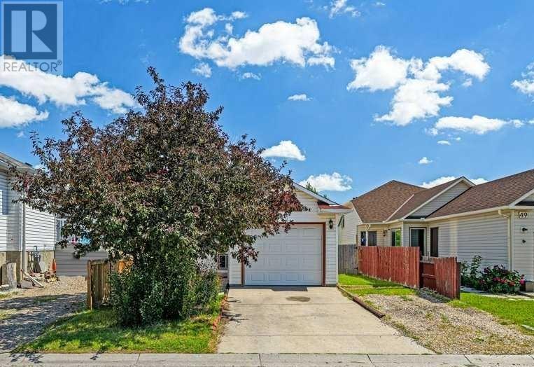 51 Hunterhorn Crescent Ne, Calgary