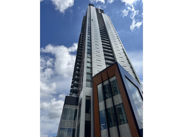 806 13745 George Junction, Surrey