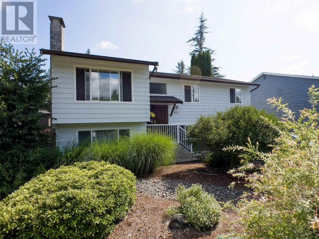 954 Lincoln Avenue, Port Coquitlam