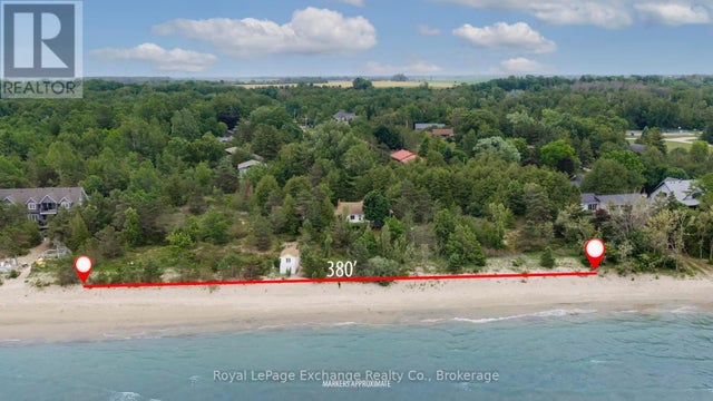 40 Vozka Drive S, Huron-Kinloss