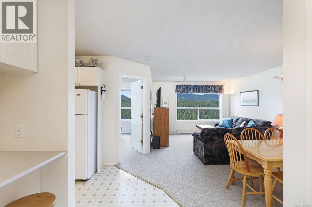 308 1105 Henry Rd, Courtenay