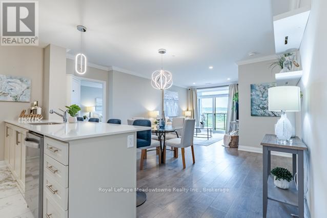 422 - 830 Megson Terrace, Milton (wi Willmott)