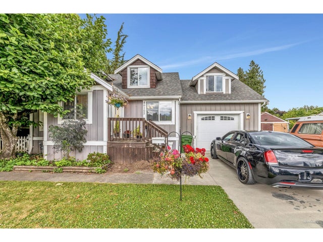 46105 Lewis Avenue|chilliwack Proper East, Chilliwack