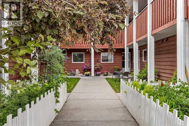 4, 717 7th Street E, Canmore