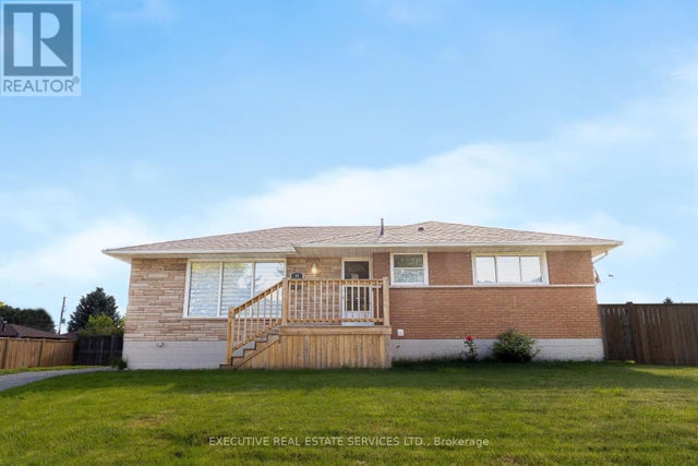44 Woodsview Avenue, Grimsby (grimsby Beach)