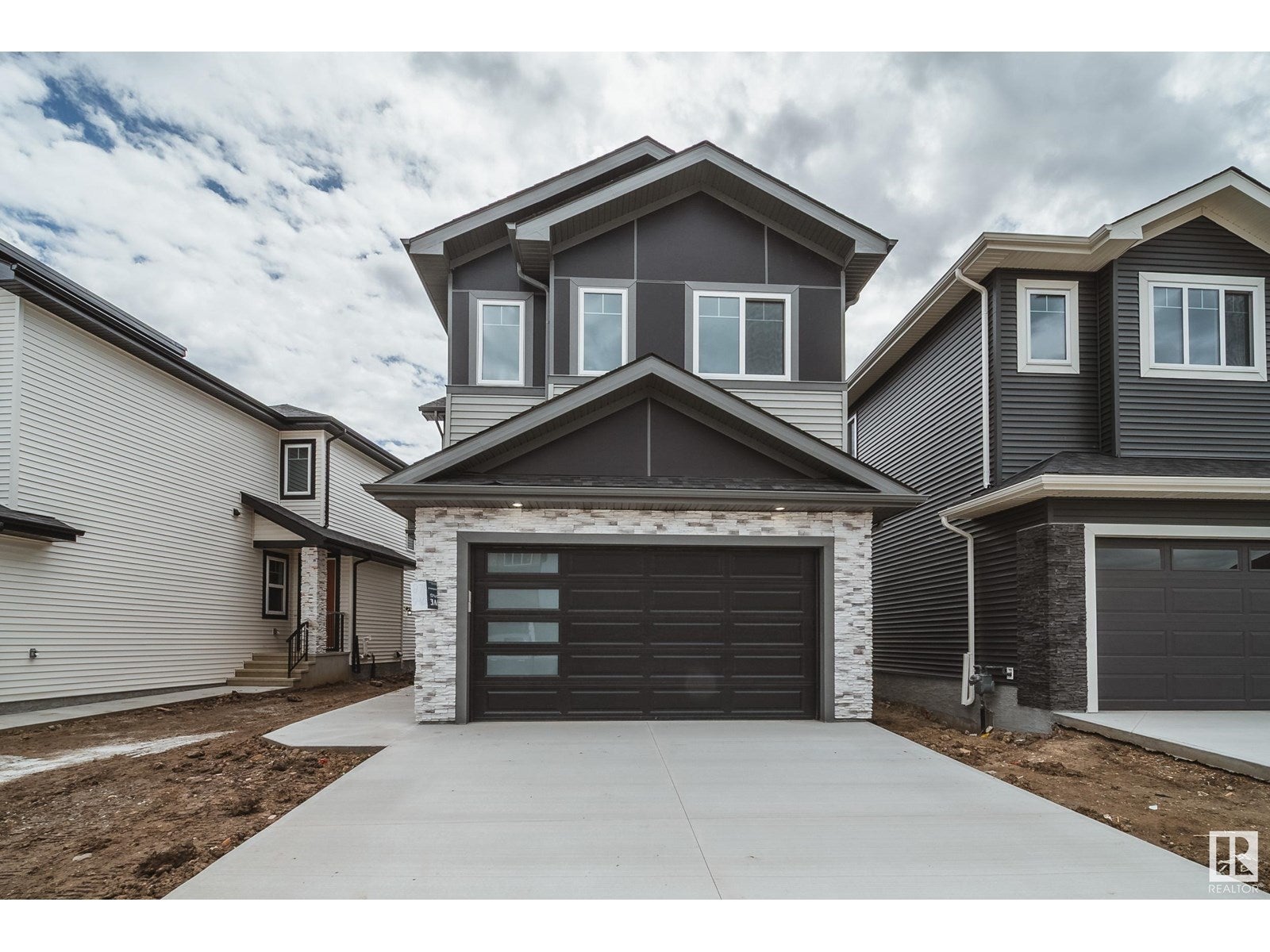 8747 183 Av Nw, Edmonton