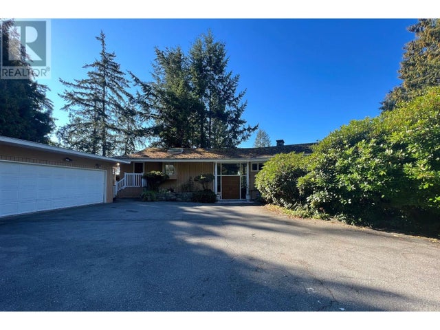 4408 Woodpark Road, West Vancouver