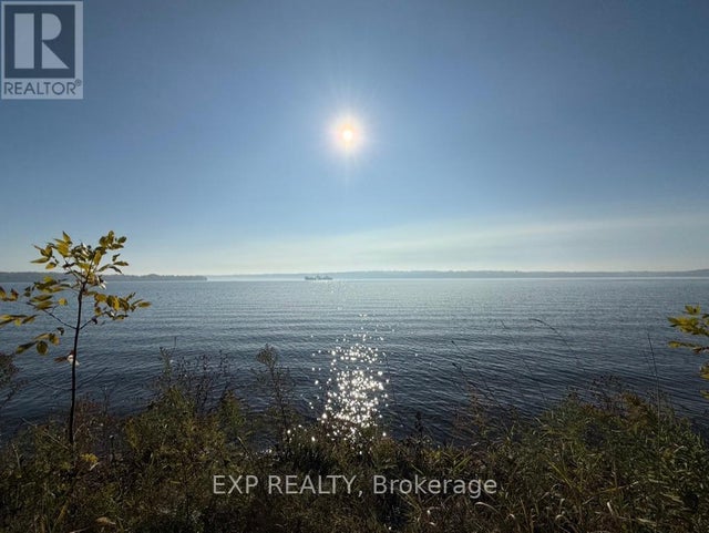 671 North Shore Drive E, Otonabee-South Monaghan