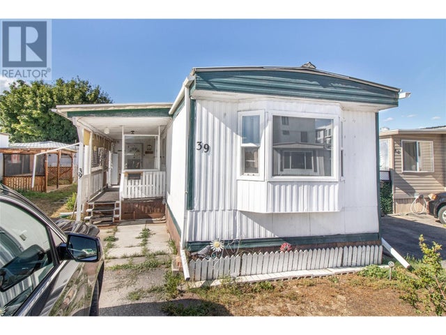 3745 Lakeshore Road Unit# 39, Kelowna