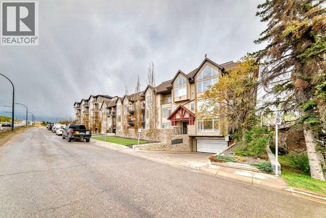 208, 141 Mountain Street, Cochrane