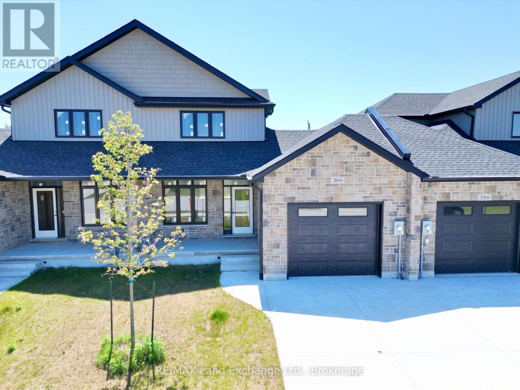 360 Rosner Drive, Saugeen Shores