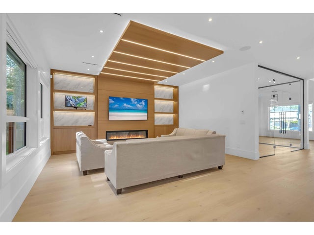 19704 31a Avenue, Langley